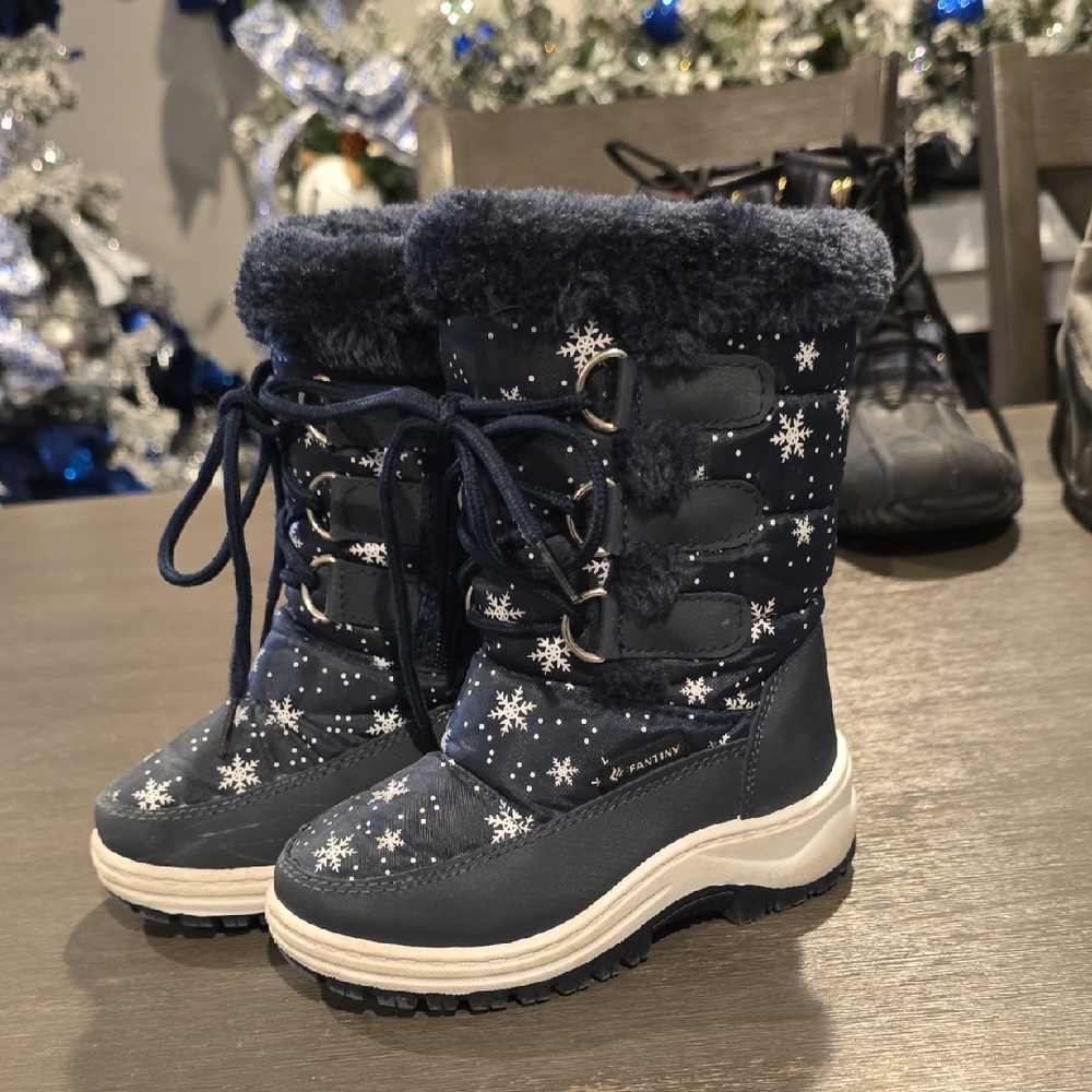 Fantiny Snowflake Toddler BLUE Boots Size UK 24 US 8